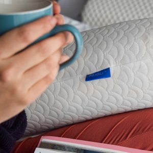 Almohada essential viscoelástica queen hotelera - View 3